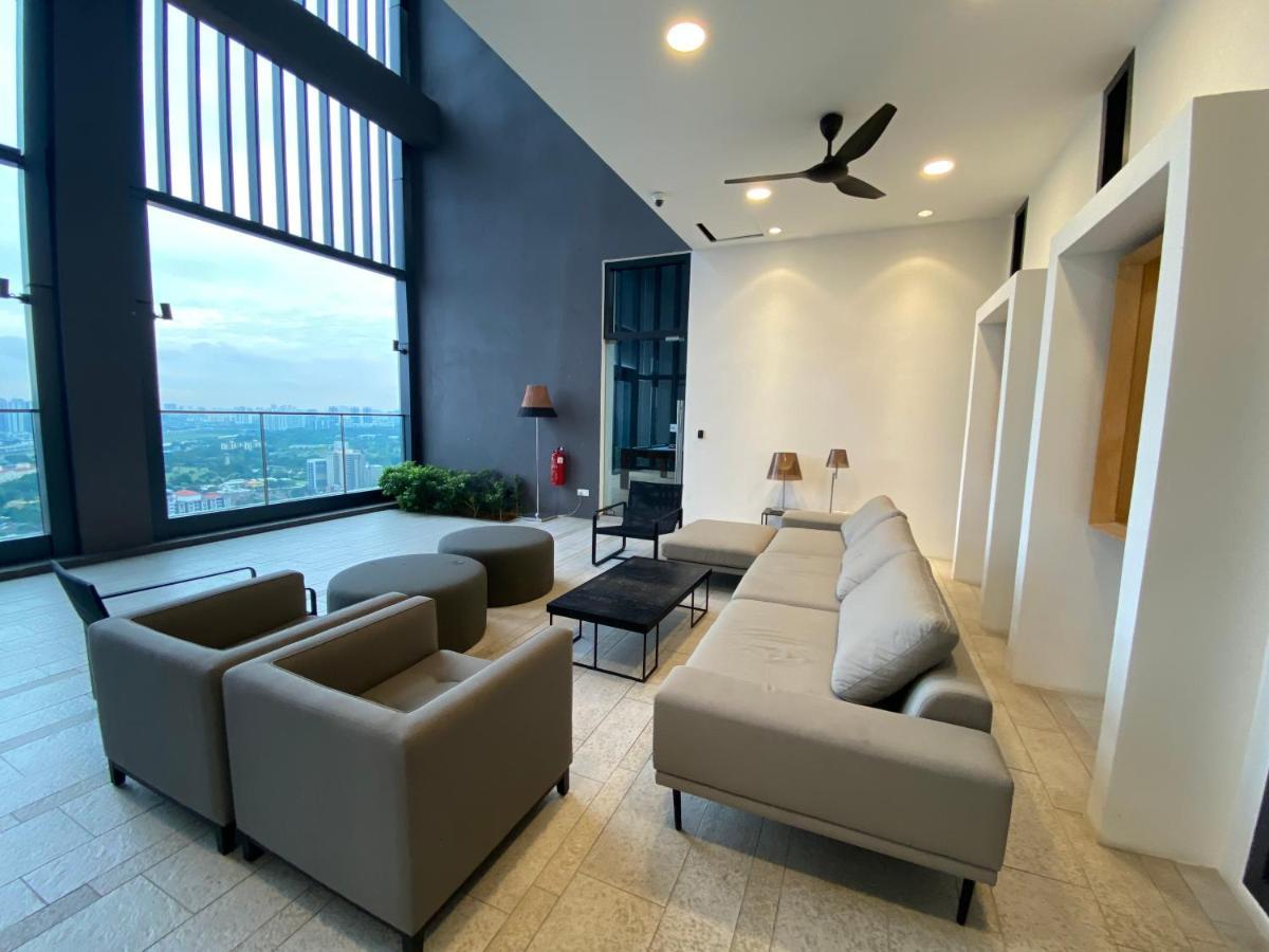 Infinity Pool Suite Bukit Bintang Lalaport Bbcc Куала-Лумпур Экстерьер фото